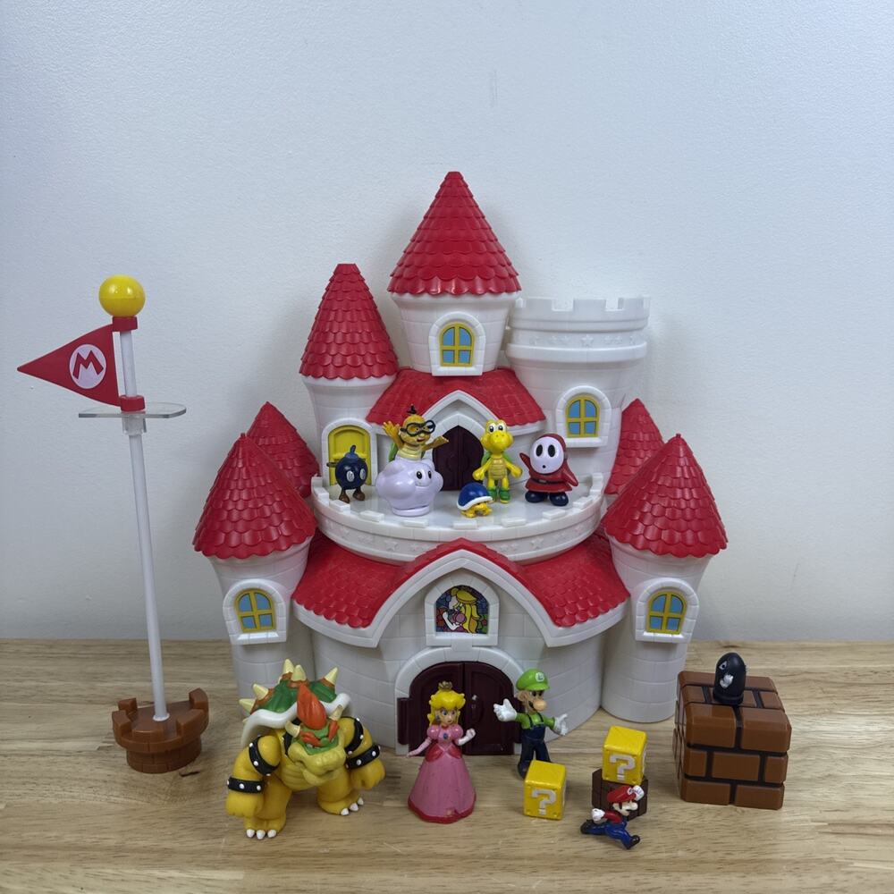 Super Mario Bros. 16 Piece Mario Figures With Princess Peach Castle Play Set